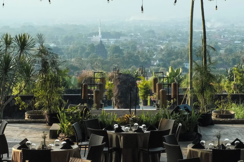Abhayagiri - Sumberwatu Heritage Resort