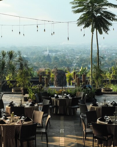 Abhayagiri - Sumberwatu Heritage Resort