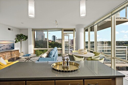 Unique | Bright | Tysons | Views