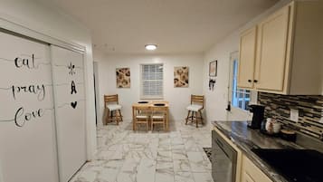 Microwave, oven, stovetop, dishwasher