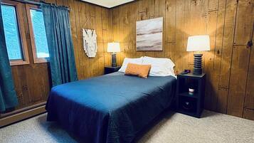 2 chambres, fer et planche à repasser, lit parapluie, Wi-Fi gratuit