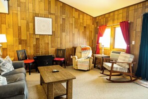 Smart TV, fireplace, video games, offices - Gorgeous Winter Retreat I Alpen Villas at Powderhorn Mountain (Bessemer)