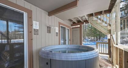 Trail Side Access Retreat I Alpen Villas at Powderhorn Mountain