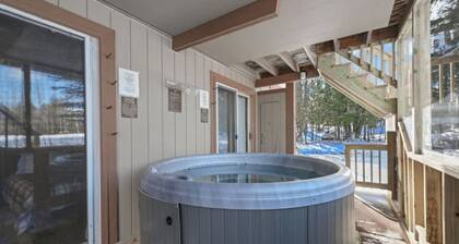 Summer Hangout I Alpen Villas at Powderhorn Mountain