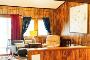 Interior - Ultimate Winter Get Away I Alpen Villas at Powderhorn Mountain (Bessemer Township)