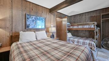 2 chambres, fer et planche à repasser, lit parapluie, Wi-Fi