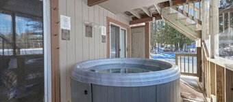 Slope Side Summer Villa I Alpen Villas at Powderhorn Mountain