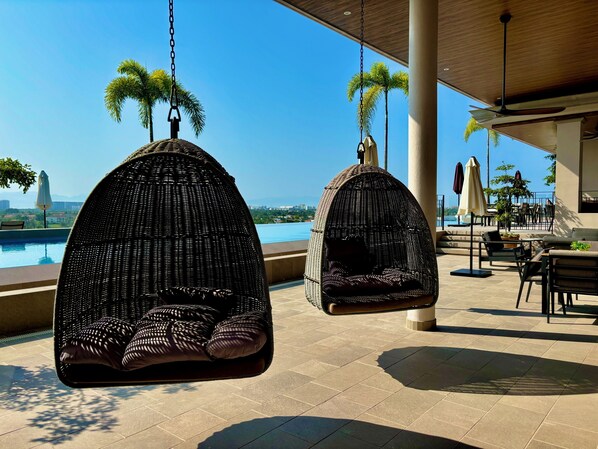 Terrace/patio - Luxury apartment with amazing view and infinity rooftop pool. (Nuevo Vallarta)