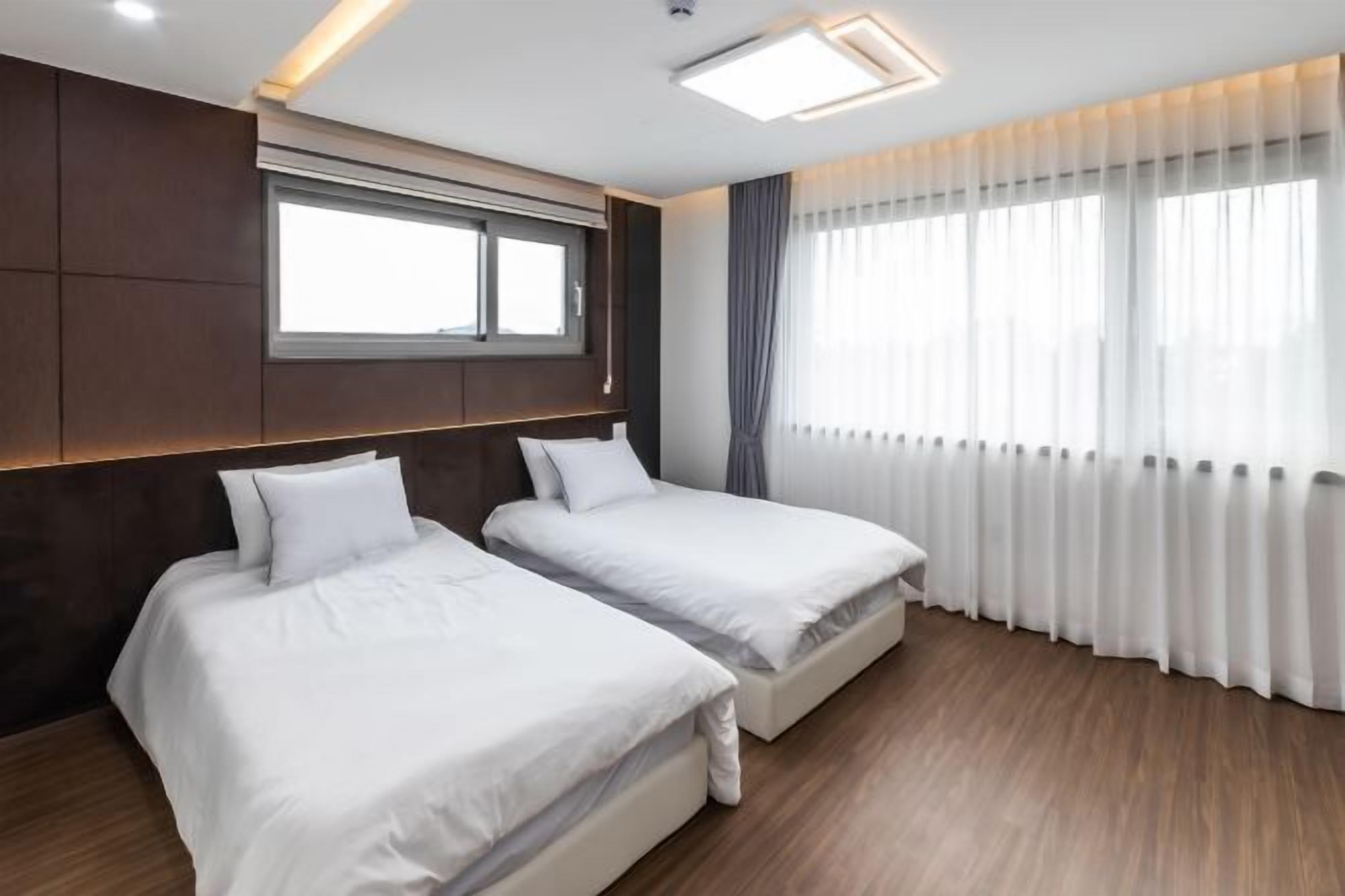 Individuell inredning, ljudisolering, gratis wi-fi och sängkläder