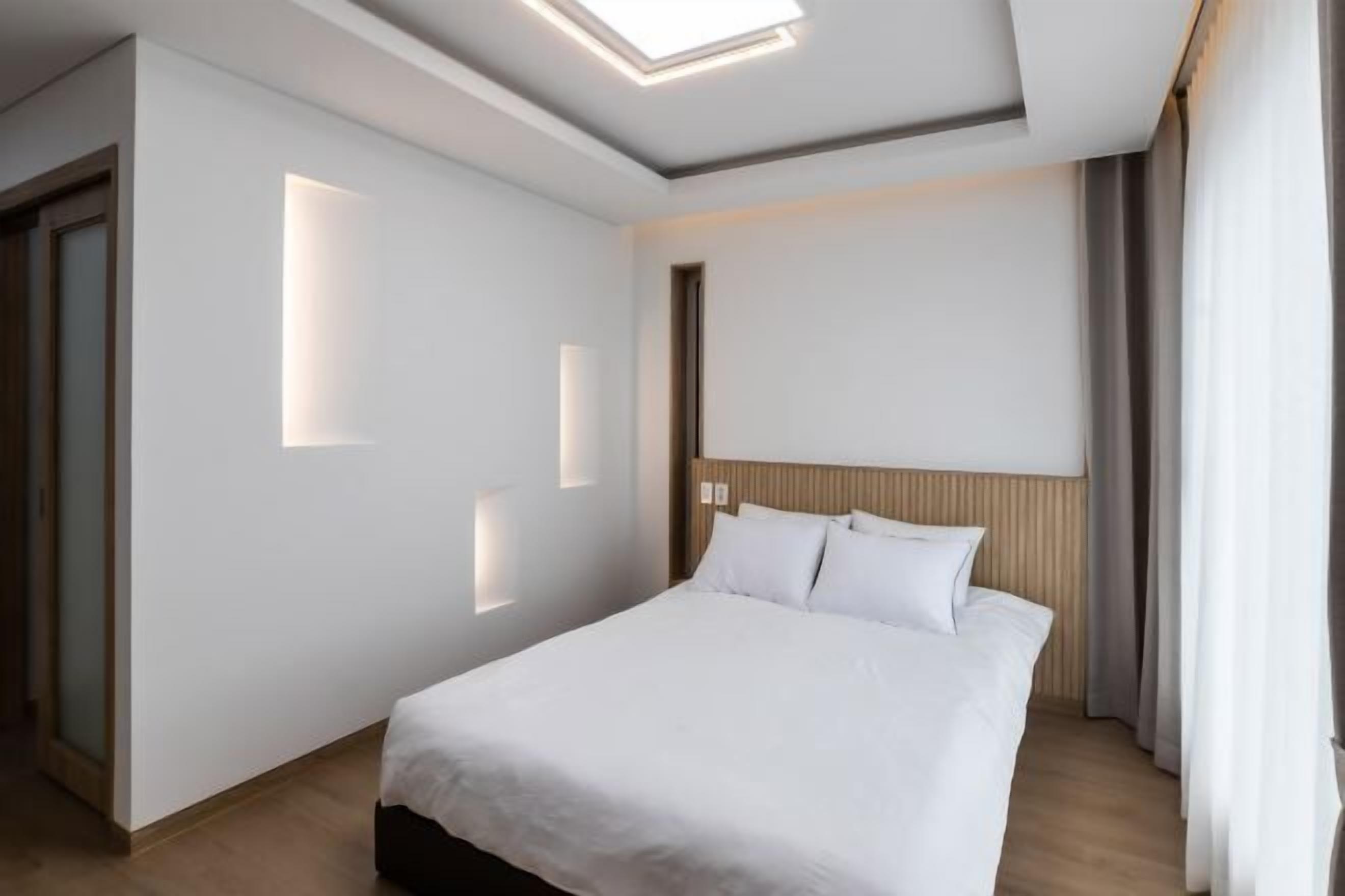 Individuell inredning, ljudisolering, gratis wi-fi och sängkläder