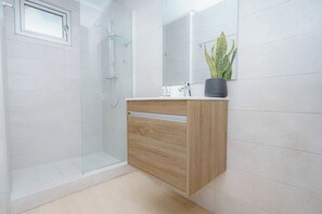 Haartrockner, Seife, Shampoo