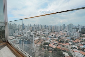 Interior - Luxury 2BR Cityview apt, parking and balcony (Panamá)