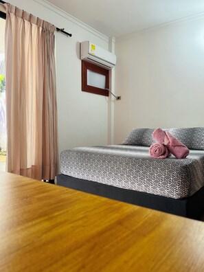 1 chambre, Wi-Fi, draps fournis