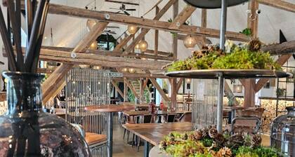 Holiday Home With Barbeque Space