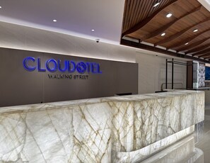 Reception - Cloudotel Walking Street Pattaya  (Pattaya)