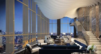 Brand New Condo near Siam Paragon