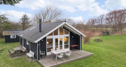 Beautiful home in Gørlev with WiFi