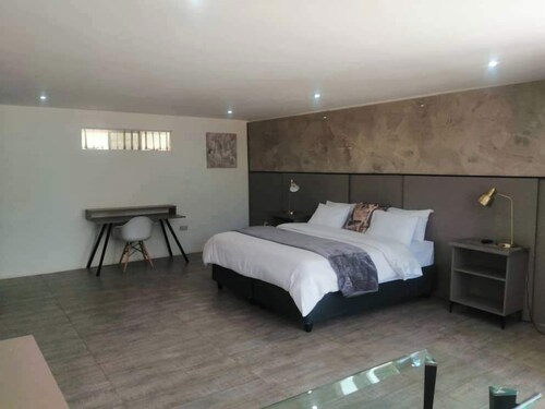 Room 1 of 8 Cozy Suites at The Hilltop Guesthouse