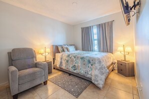 3 Schlafzimmer, Bügeleisen/Bügelbrett, WLAN, Bettwäsche