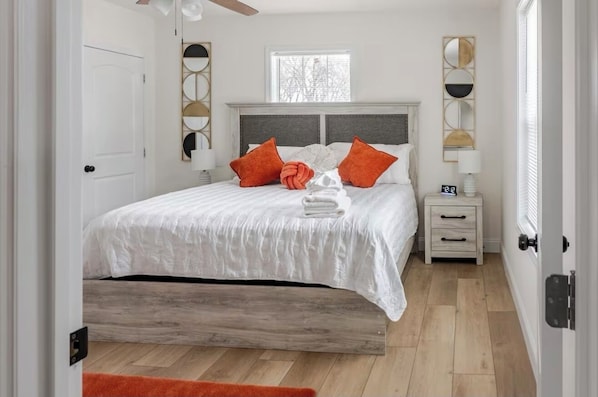 2 Schlafzimmer, Bügeleisen/Bügelbrett, WLAN, Bettwäsche