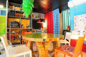 Dining - Creative Urban Retreat Near Shibuya - Ideal for Groups & Creators (Shinagawa Ku)