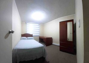 3 Schlafzimmer, Bügeleisen/Bügelbrett, Reisekinderbett, WLAN