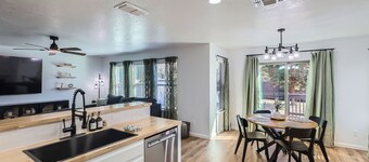 Gorgeous 5BR Gem w/Arcade•Lackland BMT•Seaworld
