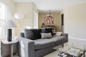 电视、立体声音响