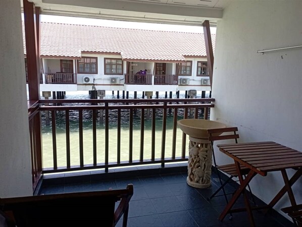 Premium Chalet, Balcony, Partial Sea View | Balcony