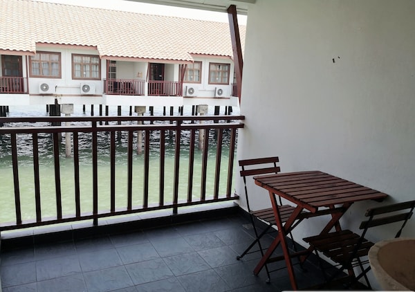 Alpine Premium Water Chalet 2 - Port Dickson