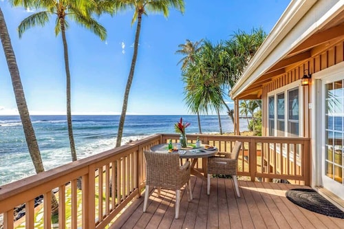 Hale Moana – Oceanfront Luxury Retreat