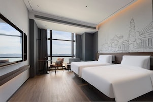 华丽双人房, 海景 | 迷你吧（备有免费物品）、客房内保险箱、遮光窗帘、隔音