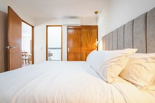 1 habitación, cortinas blackout y wifi gratis 