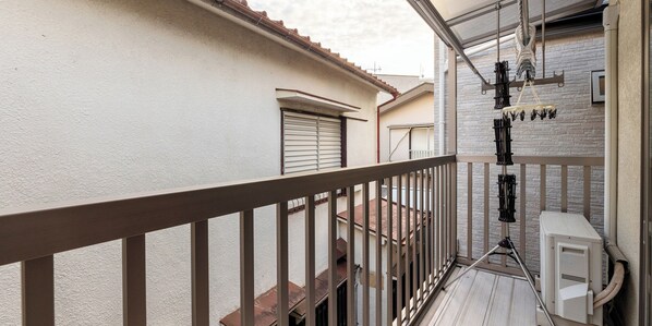 Casa básica | Berços grátis, Wi-Fi de cortesia, roupa de cama