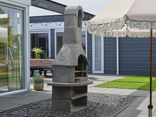 Schönes Gruppenhaus mit Garten in Zeeland