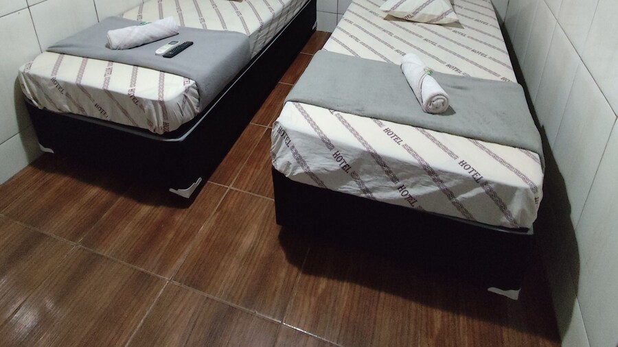 Hotel anoitecer