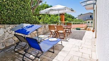 Apartment (One Bedroom Apartment with Terrace) | Terrace/patio
