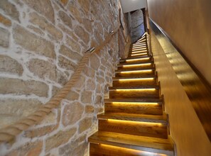 Staircase - Urban and Upscale Homes Rovinj Old Town (Rovinj)