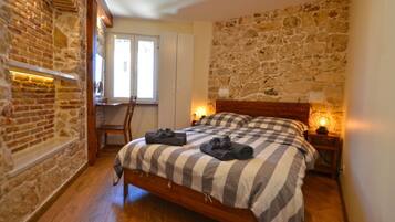 Apartment (Standard One Bedroom Apartment) | 3 bedrooms, free WiFi