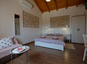 Studio (Studio Apartment with Terrace) | 3 sovrum och gratis wi-fi
