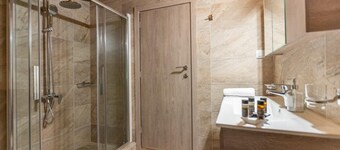 Villa Kalimera, Neochori, Lefkada - 2 bedroom villa w a private pool