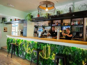 Bar (pÄ boendet)