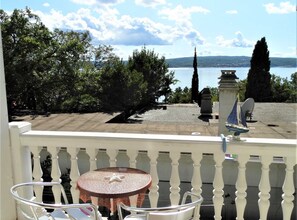 Studio (Studio Apartment with Sea View) | Terras