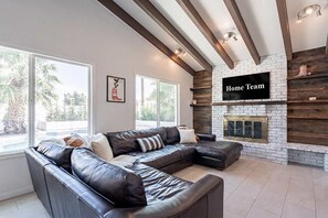 TV, fireplace, offices