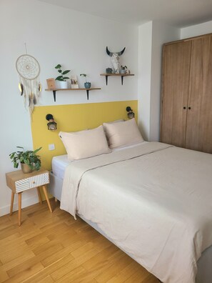 1 bedroom, WiFi, bed sheets