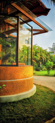 THE YELLOW BAMBOO RESORT AND SPA