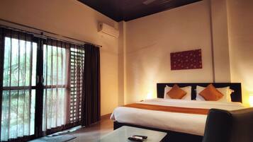 Double Room, Balcony, Resort View | Egyptian cotton sheets, premium bedding, minibar, in-room safe