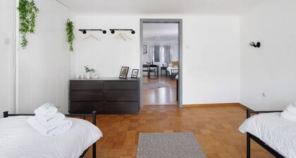 Apartment 'Mb Homes Nürtingen Fewo2' with Wi-Fi