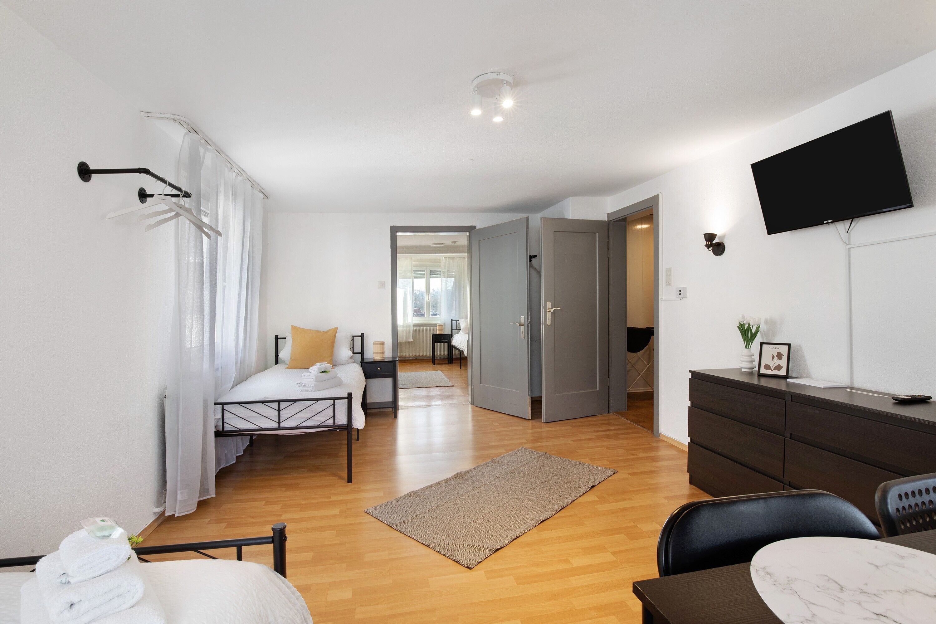 1 bedroom, free WiFi, bed sheets