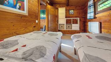 2 bedrooms, free WiFi